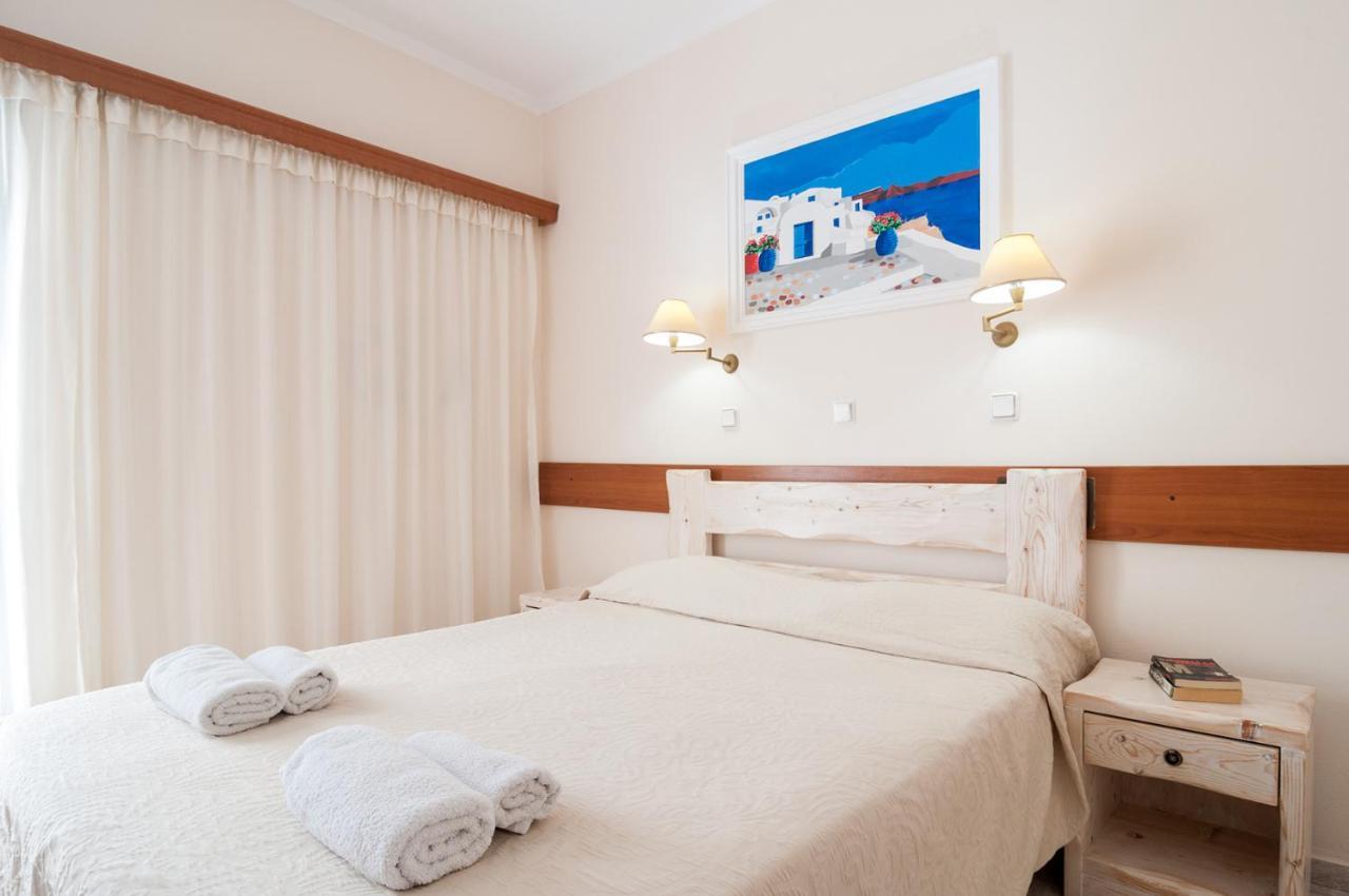 Santorini 2*